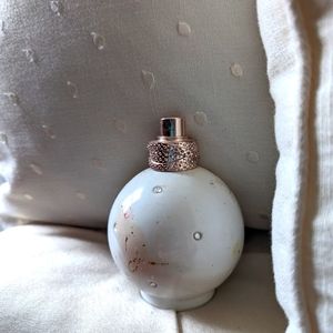 Brittany Spears Intimate Edition